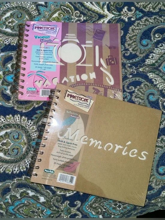 Two NWT Impressions Spiral Photo Albums in Brown and Pink