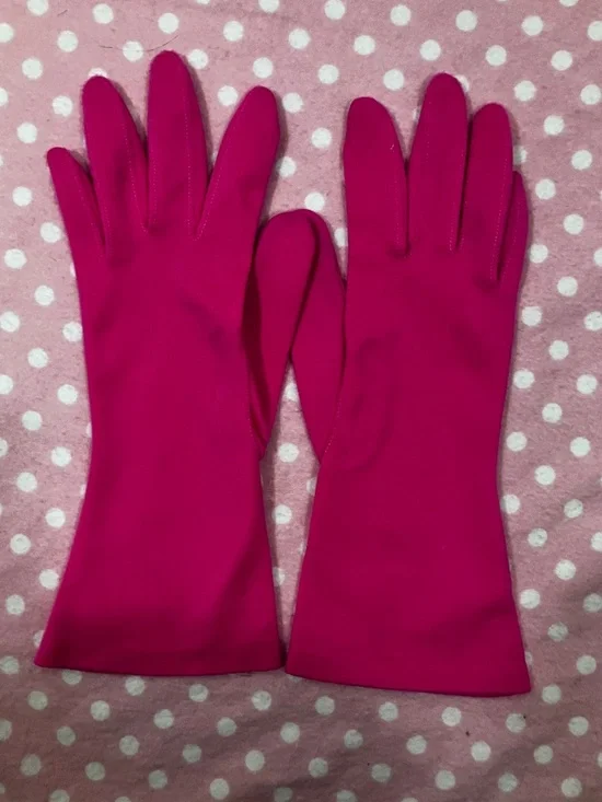 Hot PINK Vintage Ladies Gloves 7