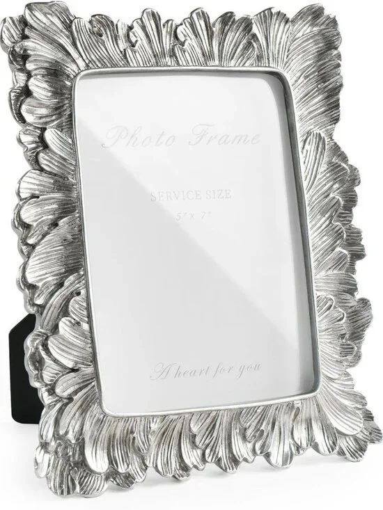Elegant Vintage 5x7 Picture Frame with Textured Palm Leaves for Wall & Tabletop