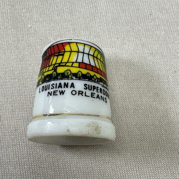Louisiana Super Dome‎ New Orleans White Thimble