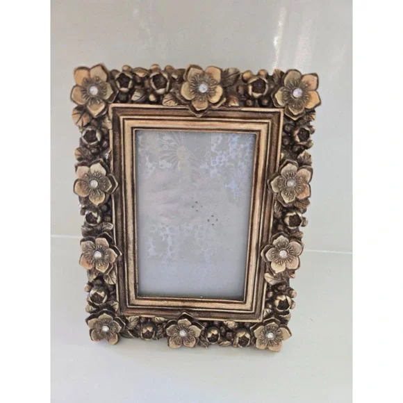 Antique Style Gold Floral Picture Frame Ornate 3D Flowers Faux Gem Accents
