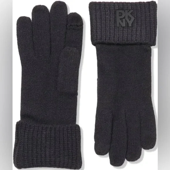 NWOT DKNY Ribbed Logo Patch Gloves