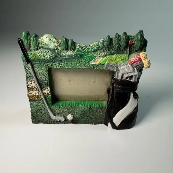 Vintage 3D Golf Picture Frame 3.5