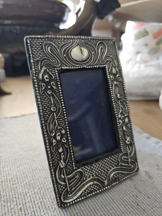 Antique  Sterling SILVER Genuine Art NOUVEAU Miniature Photo Frame