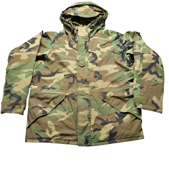 US Military ECWCS Gen 1 Woodland Camo Gore-Tex Cold Weather Parka Jacket Medium