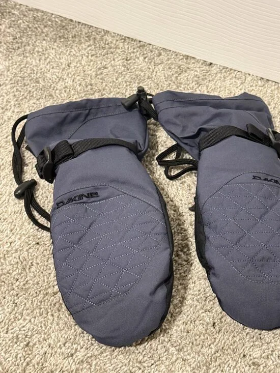 Dakine Winter Mittens - Women's Small - Grey