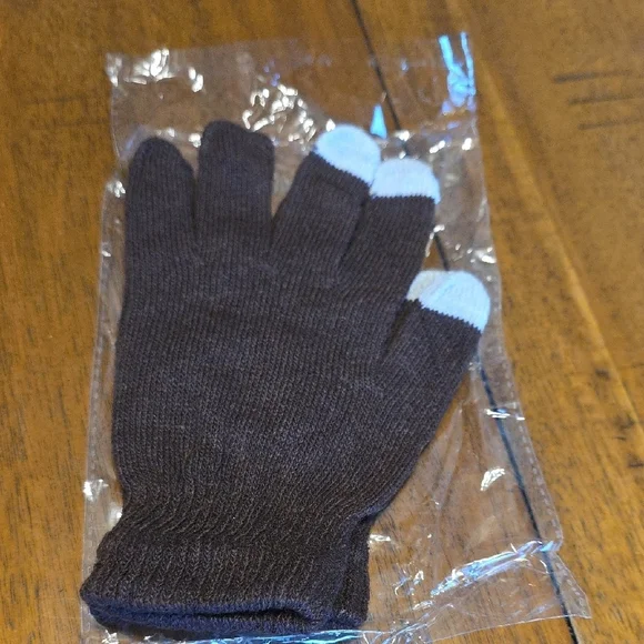 Brown Knit Gloves with Touchscreen Fingertips