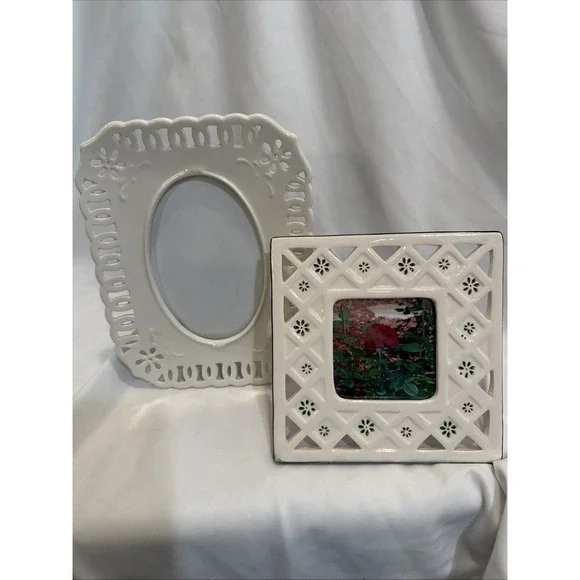 Set of 2 White Porcelain Frames Cutouts Oval Square Green‎ Accent  6.5x6.5 9x6.5