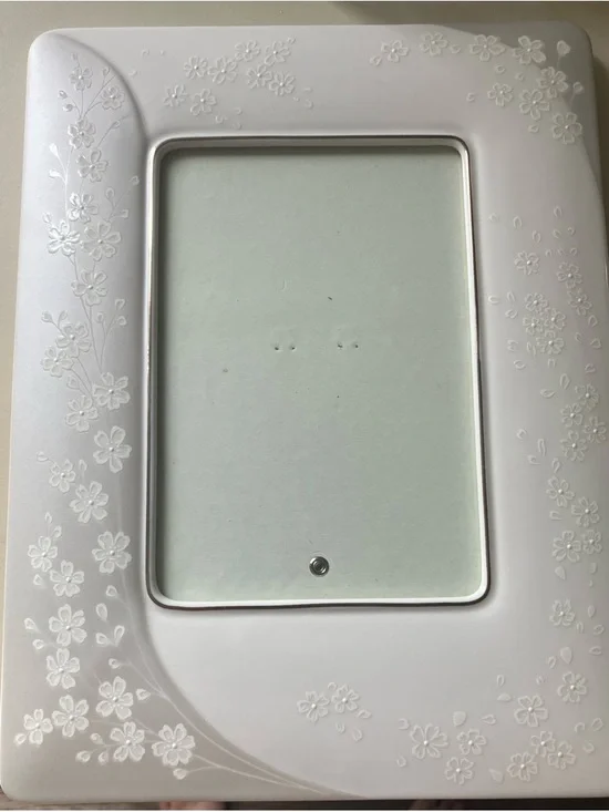 Lenox Bellina 5x7 White Floral Embossed Picture Frame