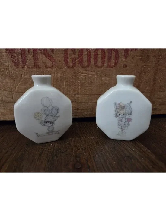 Lot Of 2 Tiny Vintage Precious Moments Vases
