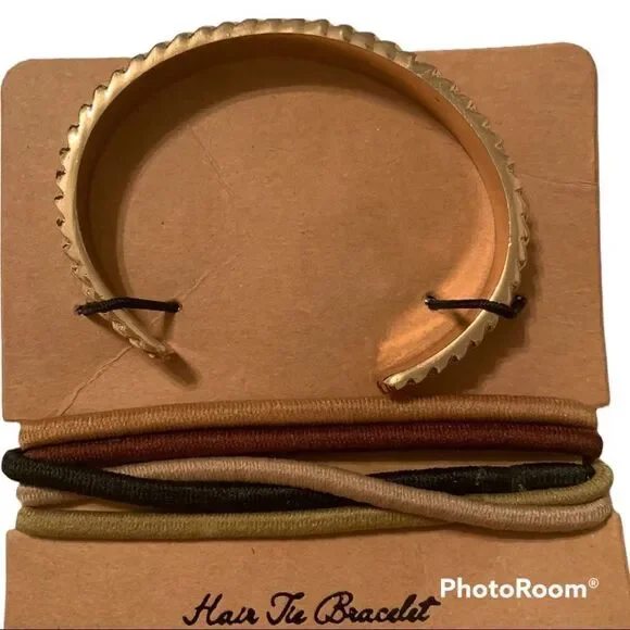Francesca’s Hair the bracelet NWT