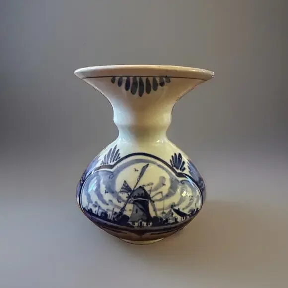 Vintage Delft Blue White Windmill Bud Vase DEC: DELFTS 4”
