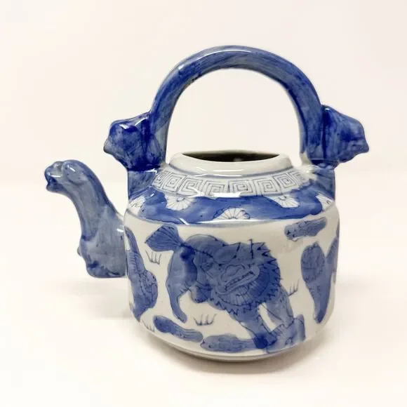 Blue White Foo Dog Porcelain Teapot Vase Chinese Guardian Lion Decor Planter