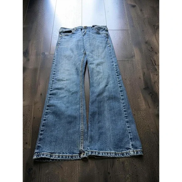 Wrangler Jeans Mens 32x32 Blue Retro Slim Bootcut Denim Western Casual Cowboy