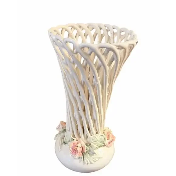 VINTAGE Porcelain Basket Weave Vase Flowers White 3568/67