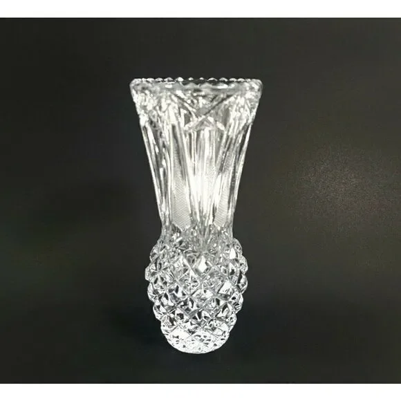 Italian Genuine Lead Crystal Diamond Pattern Vase 7.5