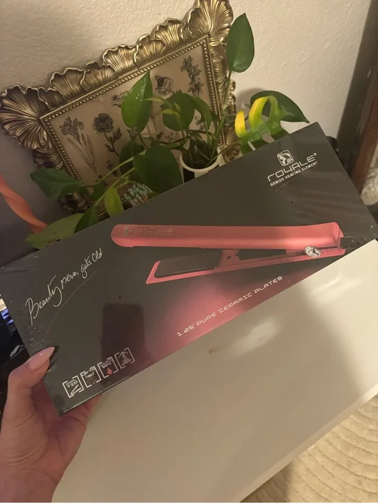Pink Ceramic Hair Straightener - 1.25