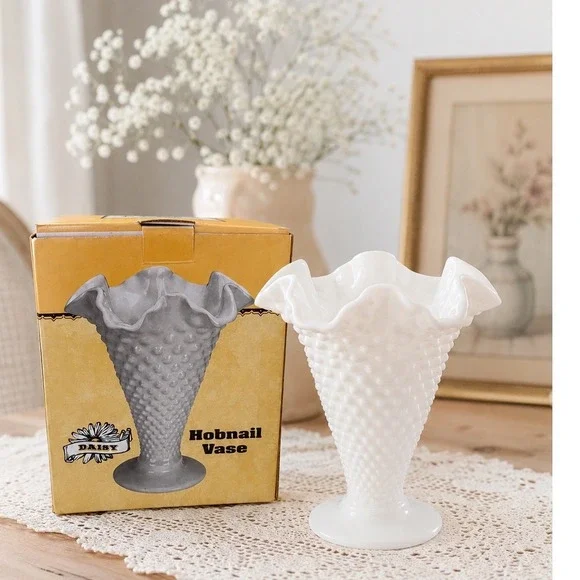 Vintage Daisy White Milk Glass Hobnail Ruffled Vase Cottage Farmhouse Decor
