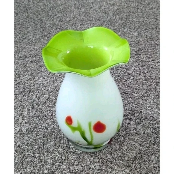Glass‎ Vase Ruffled Edge Color Art 10