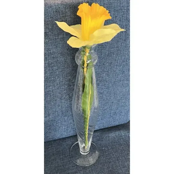 Vintage Hand Blown Crystal Bud Vase Ruffled Swirled Tall‎ Spiral Slender 12.5