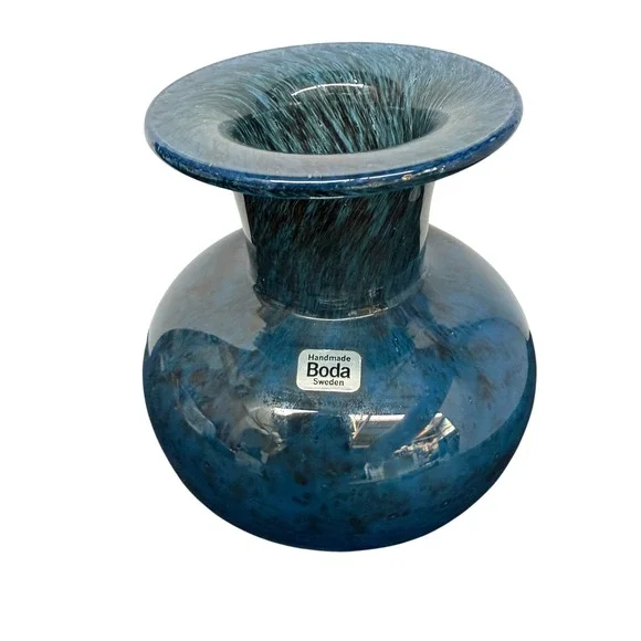 Signed Kosta Boda Art Glass Vase Deep Blue Kjell Engman 42653 4.5