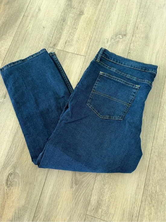 Men's Straight Fit Denim Jeans in Deep Blue
