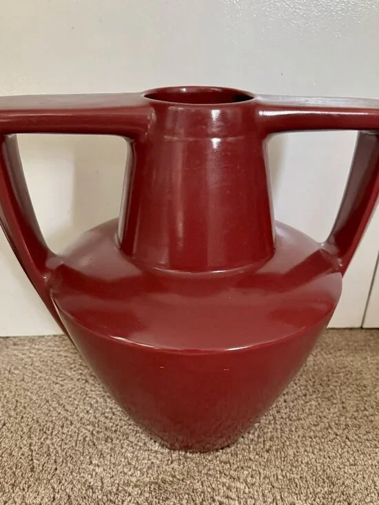 Haeger Pottery Frank Lloyd Wright Collection Red Vase