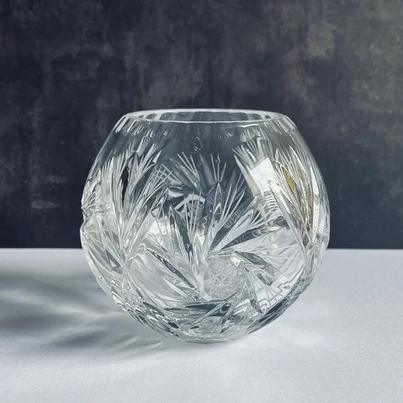 Vintage Mikasa 24% Lead Crystal Round Rose Bowl Vase Pinwheel Starburst Etched