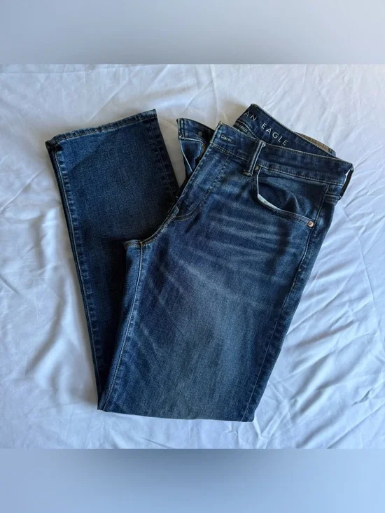 American Eagle Outfitters Men's Deep Blue Slim Straight Jeans