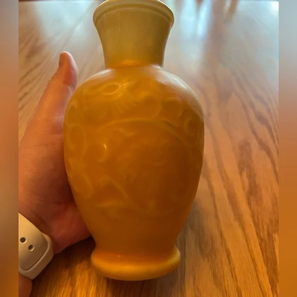 Vintage Avon Amber Spring Bouquet Fragranced Vase