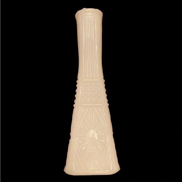VTG Anchor Hocking Milk Glass Stars and Bars Bud Vase 9”