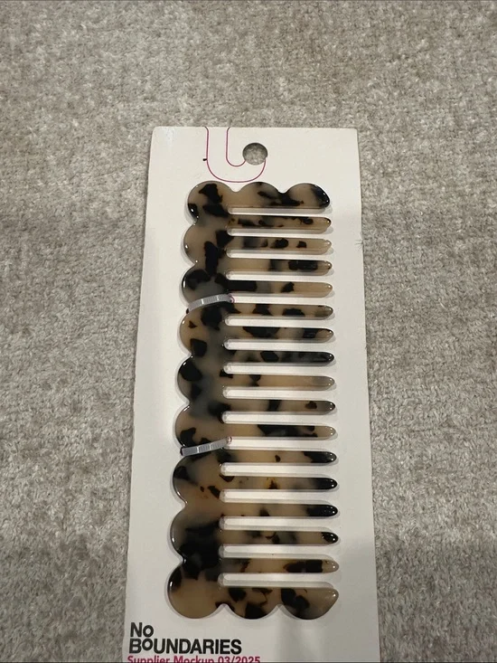 No Boundaries Tortoiseshell Wide Tooth Hair Comb - Brown and Black