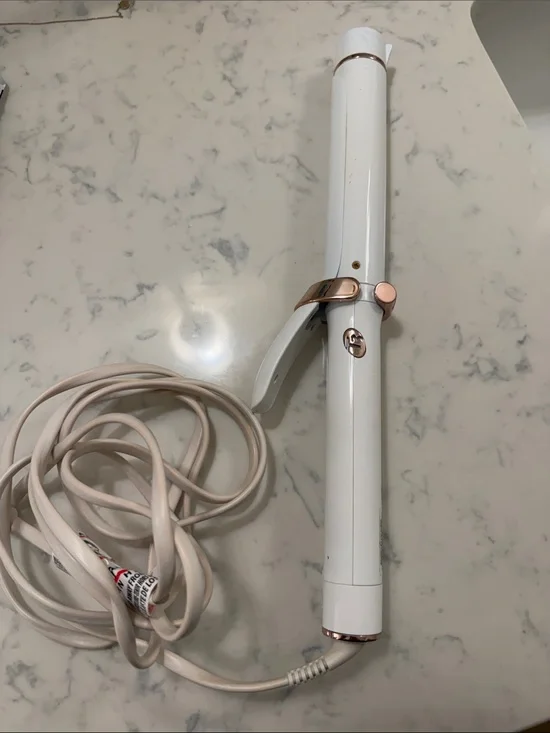 T3 Singlepass 1.25 inch ceramic curling iron in white and Rose Gold