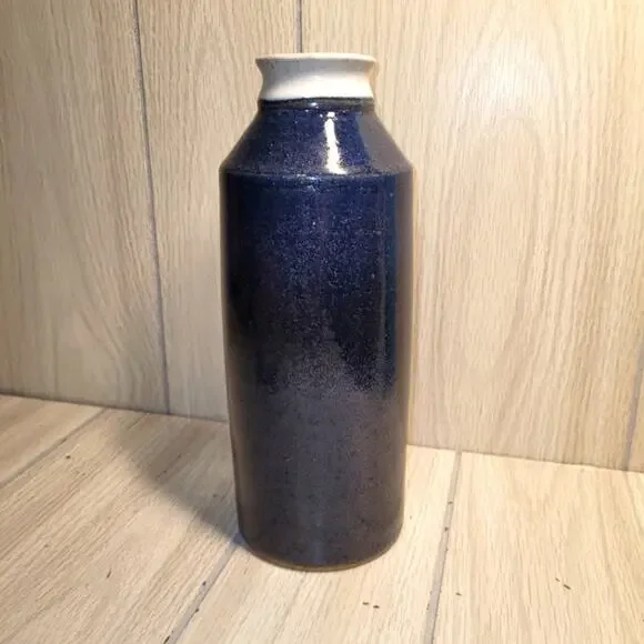 Vtg Elegant Blue Vase Pottery Coin Jar Shelf Sitter Vacation Money 