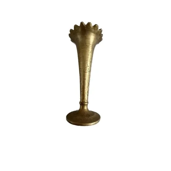 Handcrafted Brass Vase - Elegant Flower Pot for Stylish Spaces G04/1524 - Canada