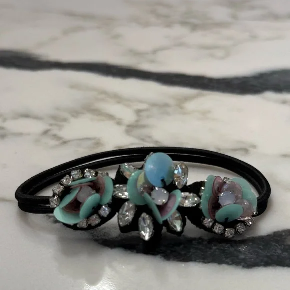 NEW ❤️ Embellished Hair Elastic / Pony Tail Holder
