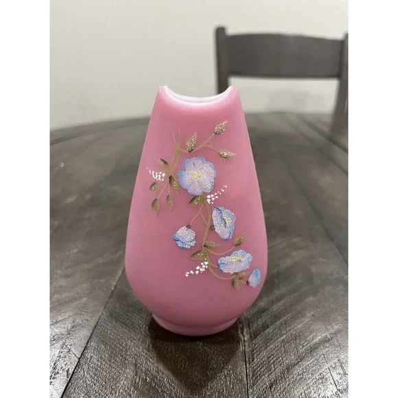 Fenton Rose Quartz Glass Vase Morning Glories‎ Decoration 1980's - 4.5