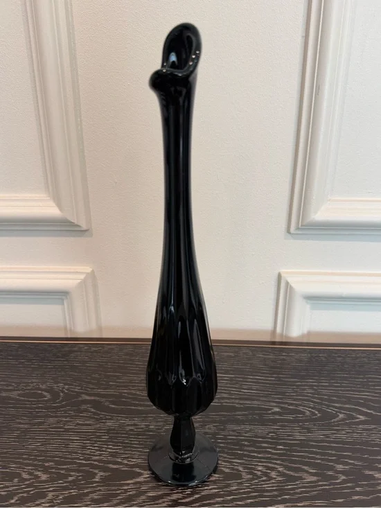 Vintage Fenton Ebony Black Thumbprint Swung Vase 13”