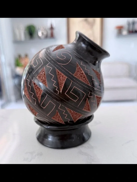 Signed Gerald Gaitan Nicaraguan Blackware Pottery Olla Vase Geometric Incised