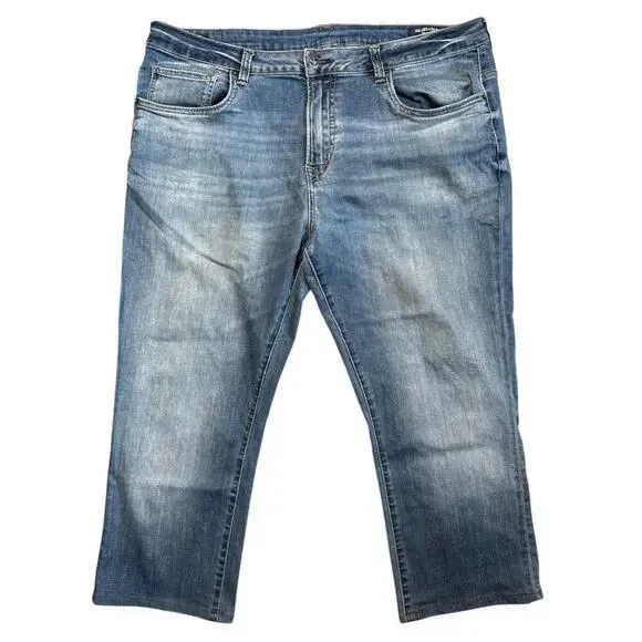 Buffalo Freedom Series Slim Ash Medium Wash Denim Straight Leg Jeans Men's Sz 40