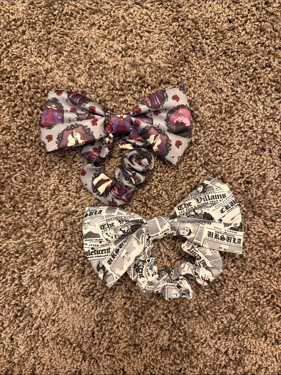 New stoney clover lane Disney Villains bow scrunchie