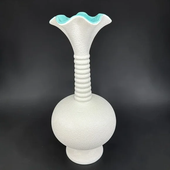 Haeger Pottery USA Textured White Turquoise Ruffled Ribbed Pottery Vase 12inch