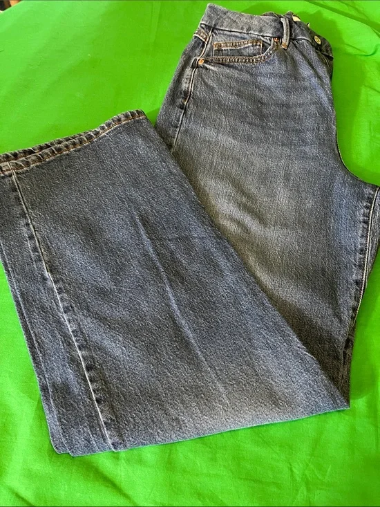 Forever 21 Dark Blue Straight-Leg Jeans