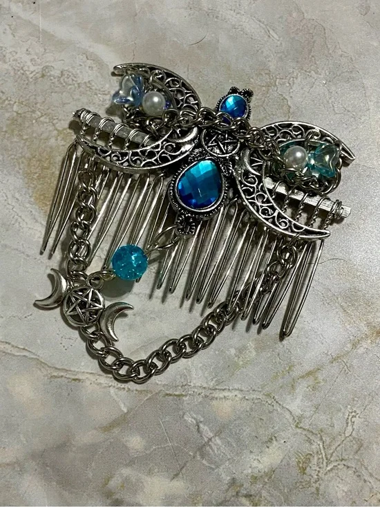 Hand Crafted Silver Filigree Hair Comb with Blue Gem Accents