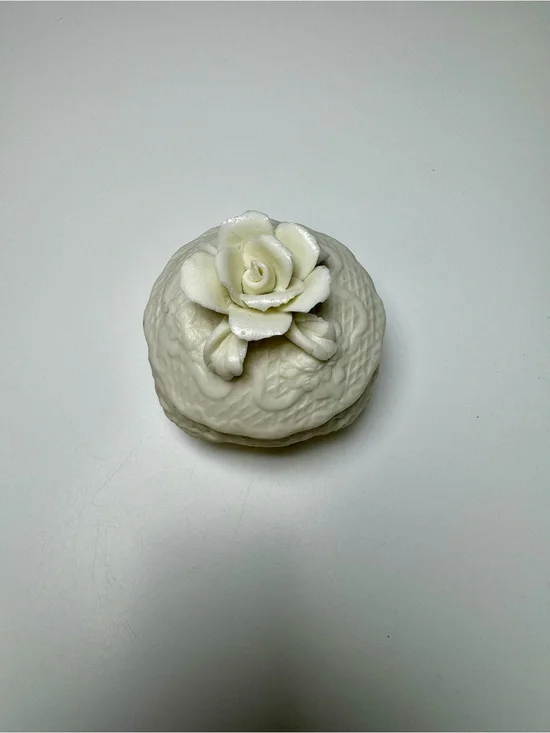 Decorative Cream Rose Ceramic Trinket Box - Home Accents