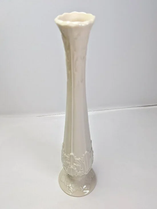 Lenox VTG 10.75” Ivory Tree of Life Scalloped Ribbed Porcelain Fine Bud Vase