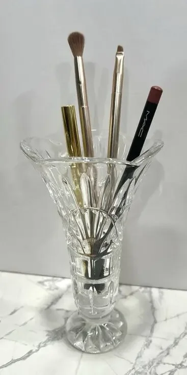 Shannon Crystal by Godinger 24% Lead Crystal Freedom Vase 6.5