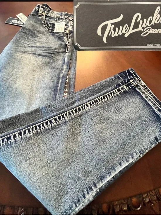 True Luck Men’s Bootcut Jeans — Light Blue Wash NWT