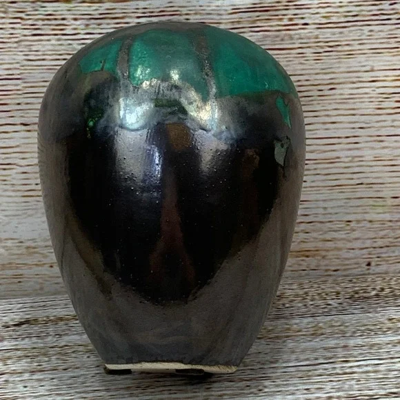 Modernist‎ Ceramic Vase Black Green Glaze Art Pottery Signed MH