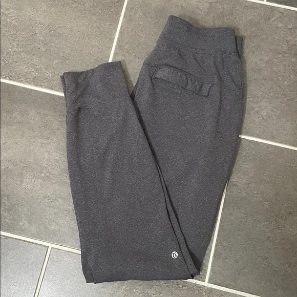 Lululemon Intent Jogger 29” size Small‎